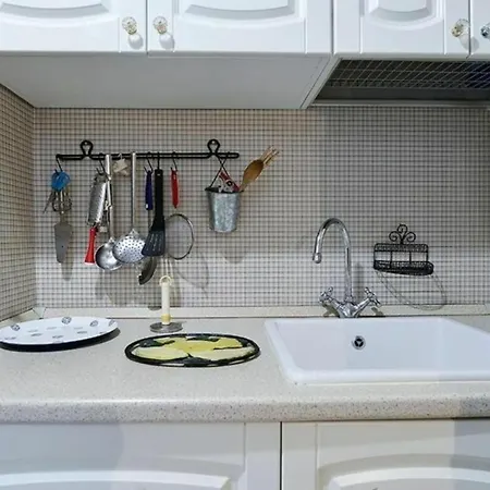 Carlo Poma By Halldis Apartment *